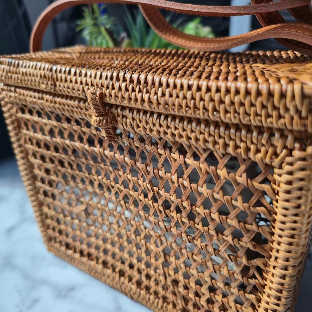 Bembien Flora Crossbody Rattan Bag Handmade NEW $210 Straw Woven - Picture 5 of 10